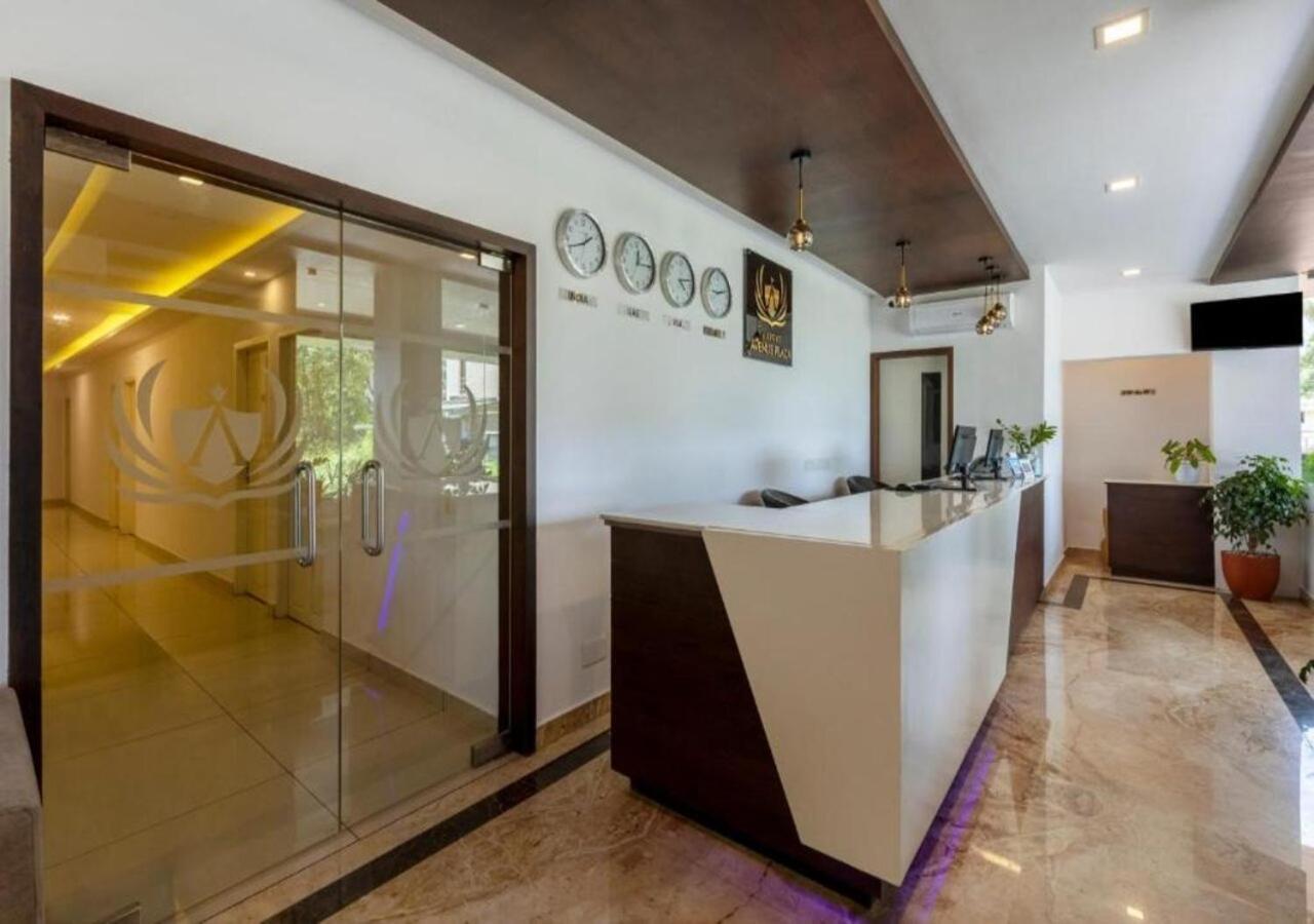 Airport Avenue Plaza Hotel Nedumbassery Luaran gambar