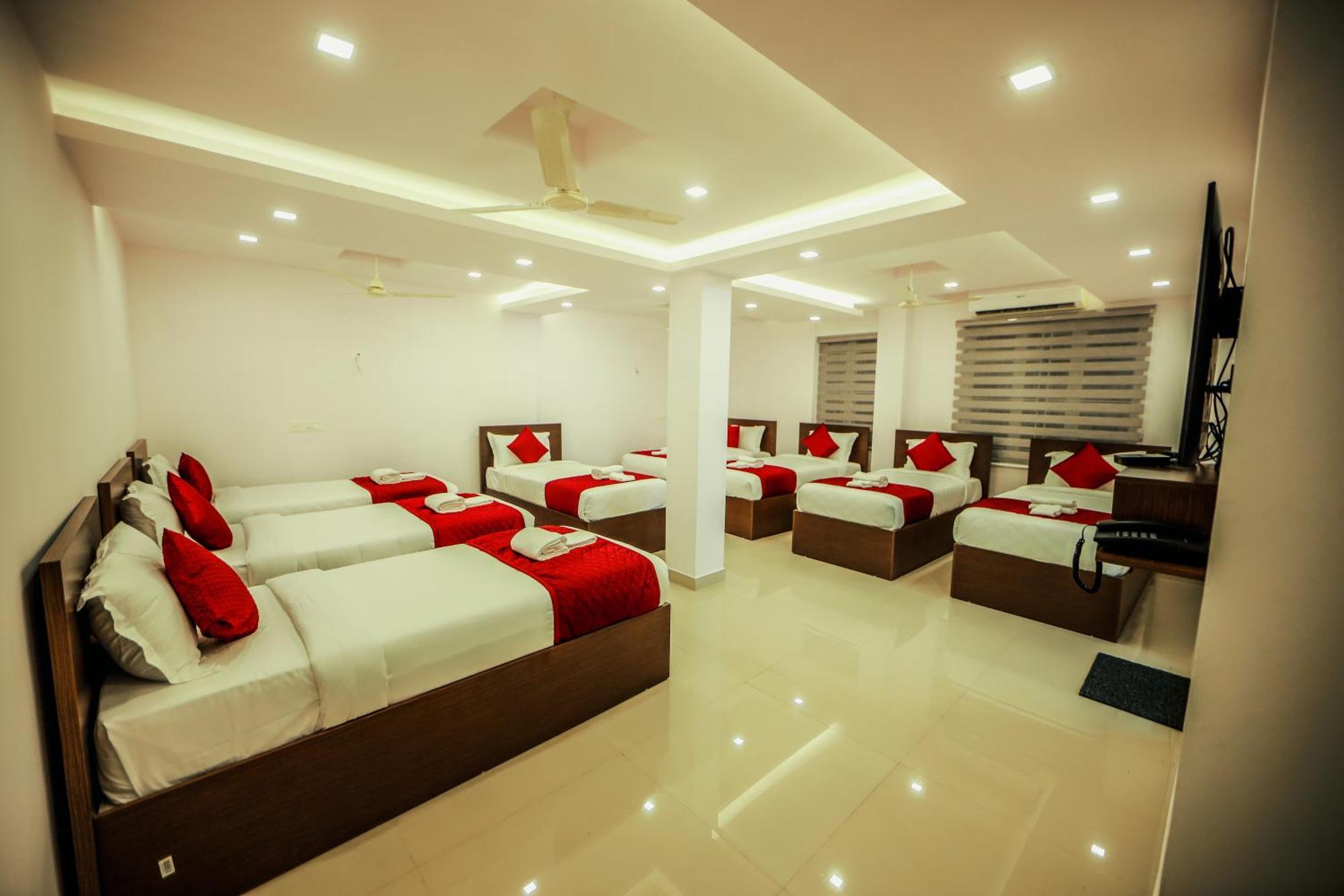 Airport Avenue Plaza Hotel Nedumbassery Luaran gambar
