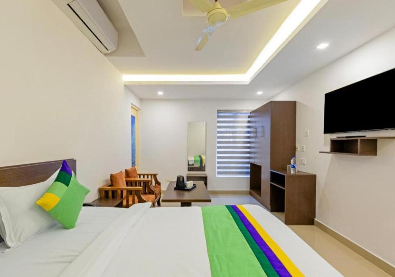 Airport Avenue Plaza Hotel Nedumbassery Luaran gambar