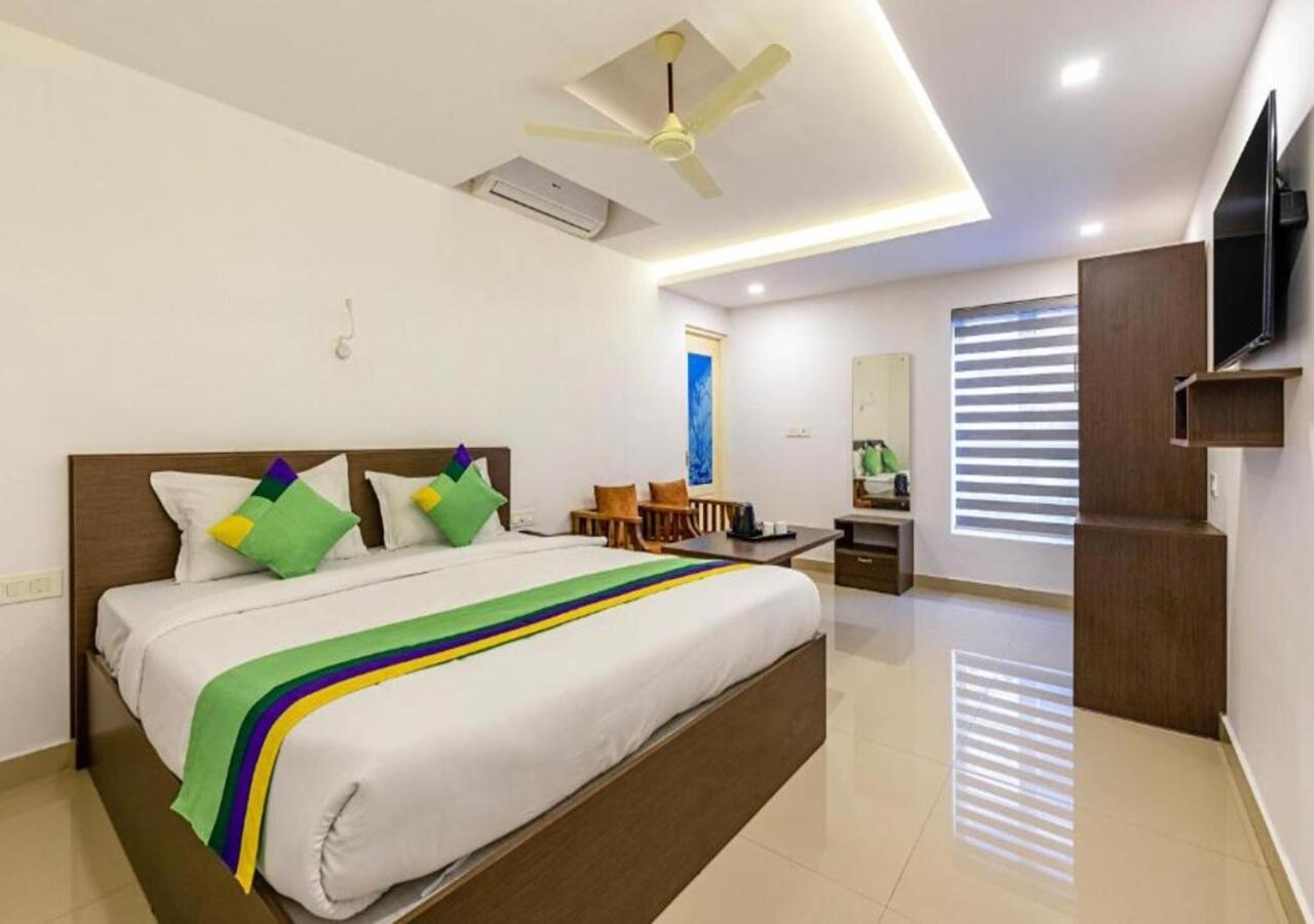 Airport Avenue Plaza Hotel Nedumbassery Luaran gambar