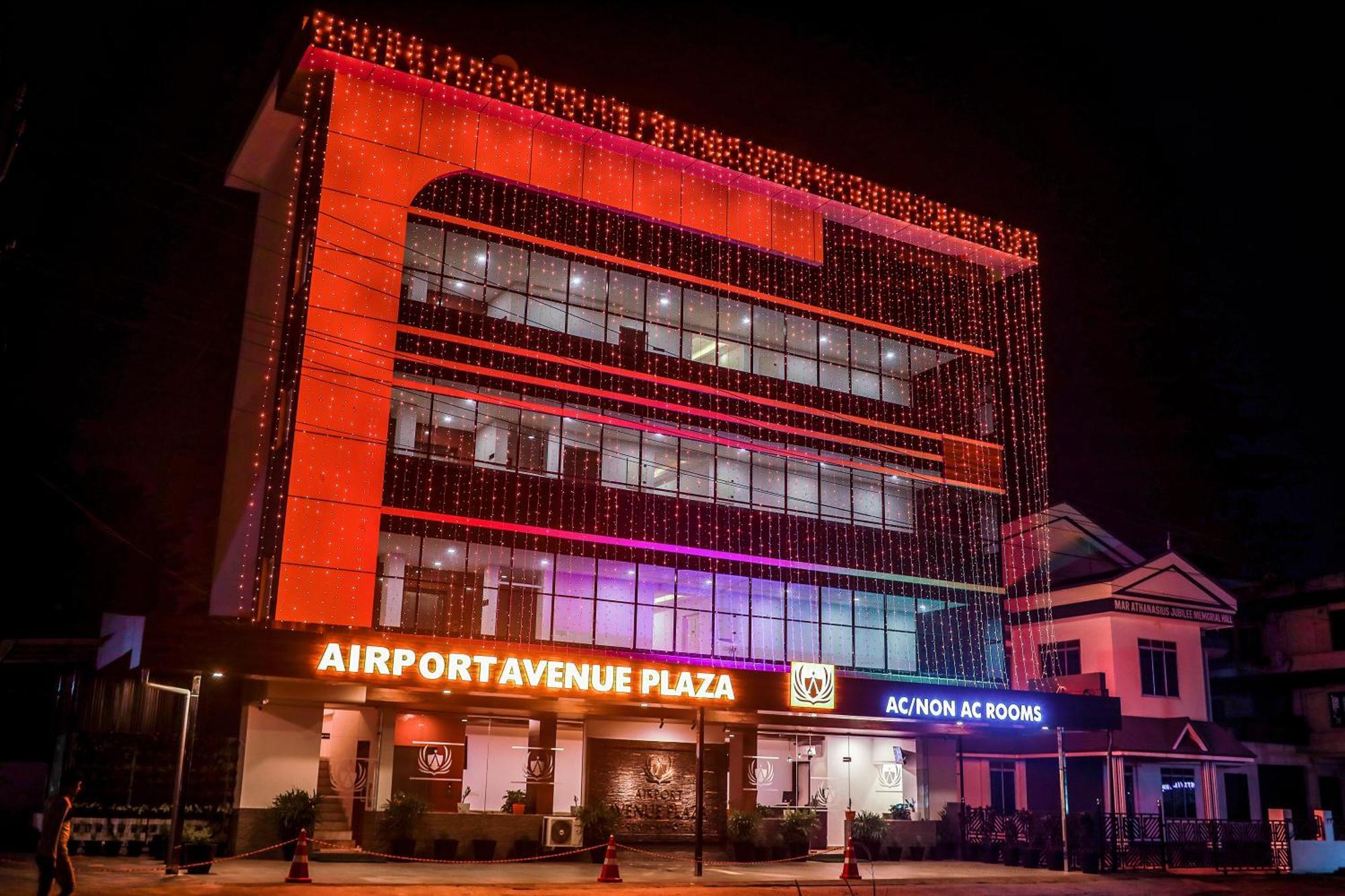 Airport Avenue Plaza Hotel Nedumbassery Luaran gambar
